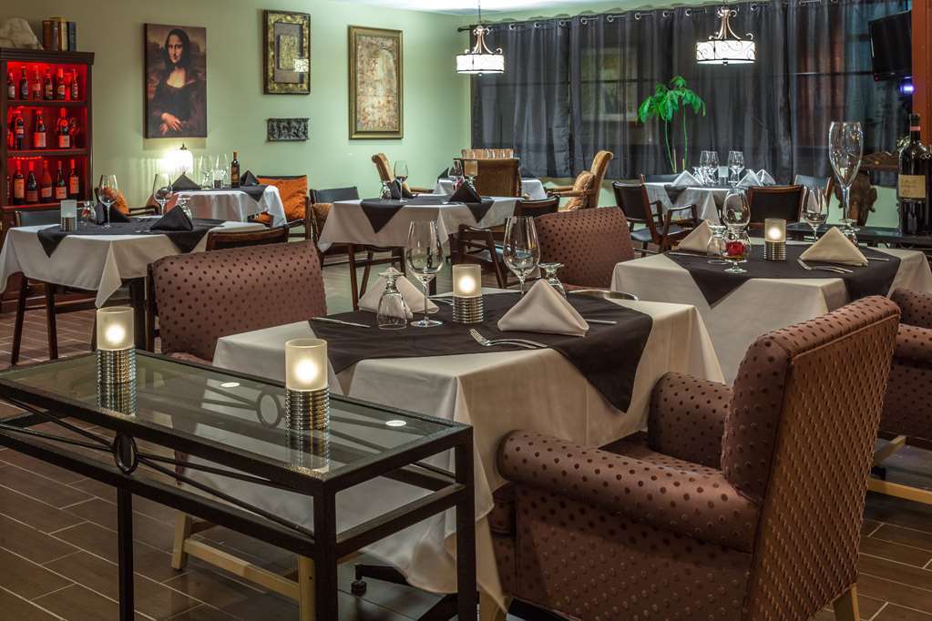 Отель Ramada By Wyndham Тимминс Ресторан фото